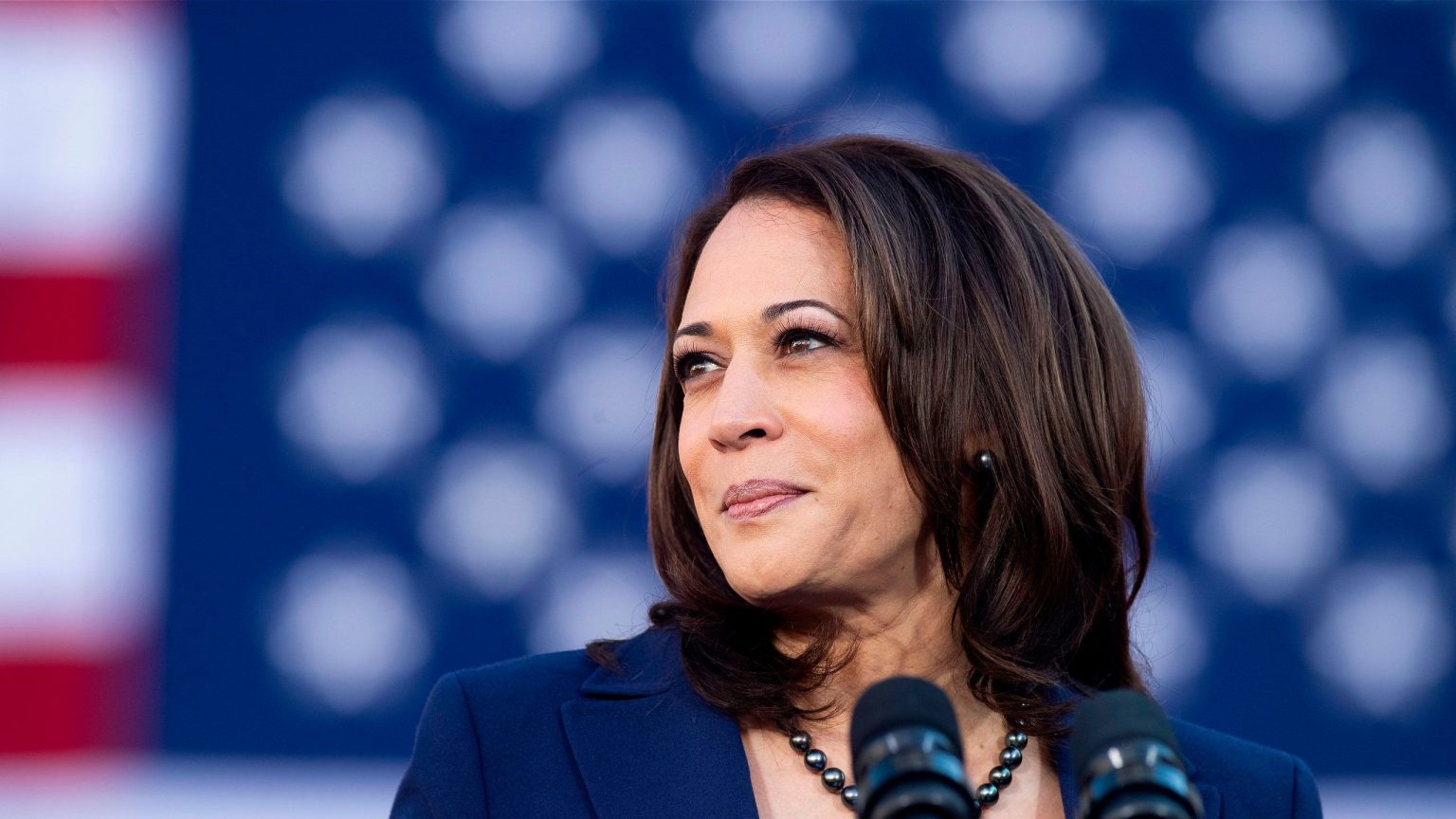 Kamala Harris Wallpaper - Wallpaper Sun