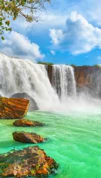 Cool Waterfall Wallpaper 2